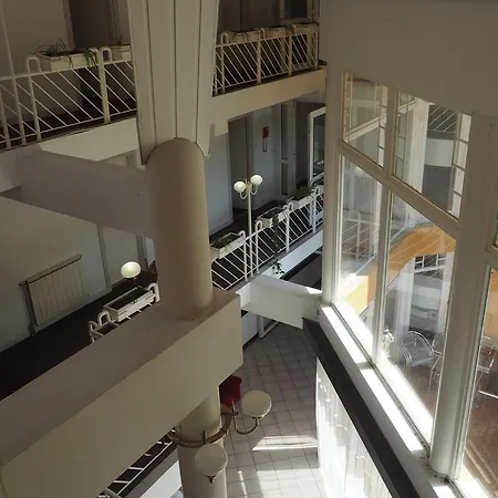 Hotel Radio Ii. 2*